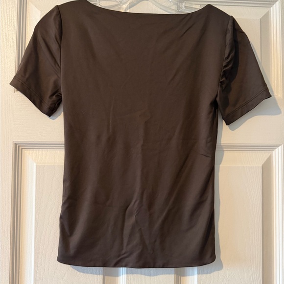 TWO Loft Versa 360 Knit Square Neck Fitted Shirts in Black and Brown - XS - Picture 7 of 9